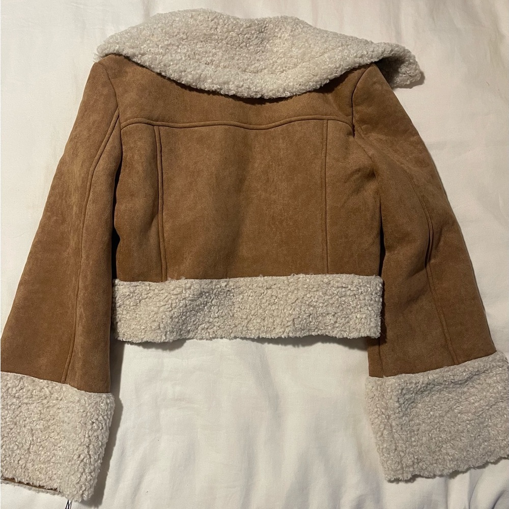 Tan jacket - Picture 3 of 3